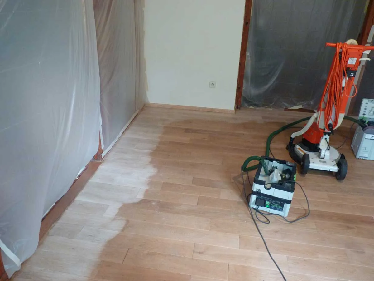 Wood floor restored by Agencement Klein