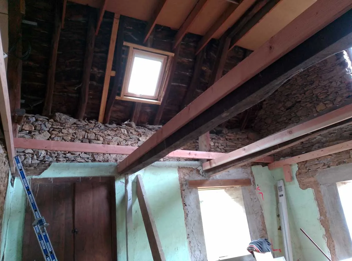 Fitting the moisture-resistant tongue-and-groove panels