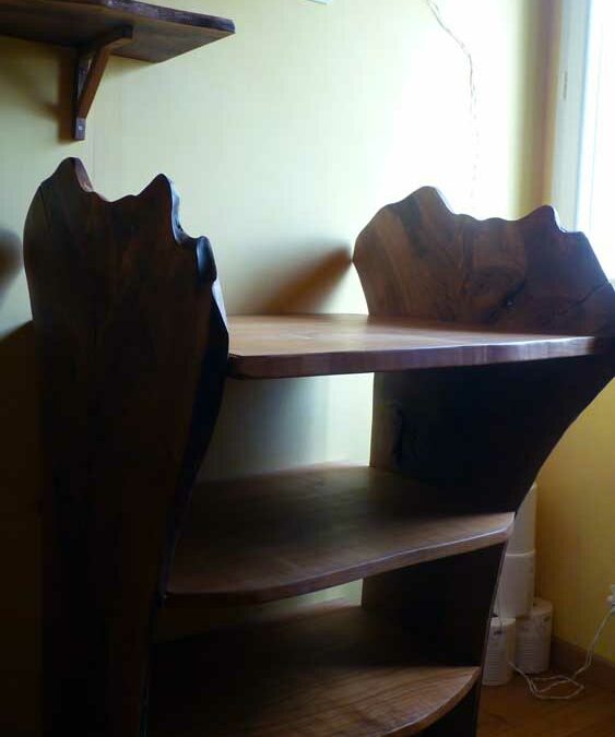 Meuble à langer en loupe de Noyer